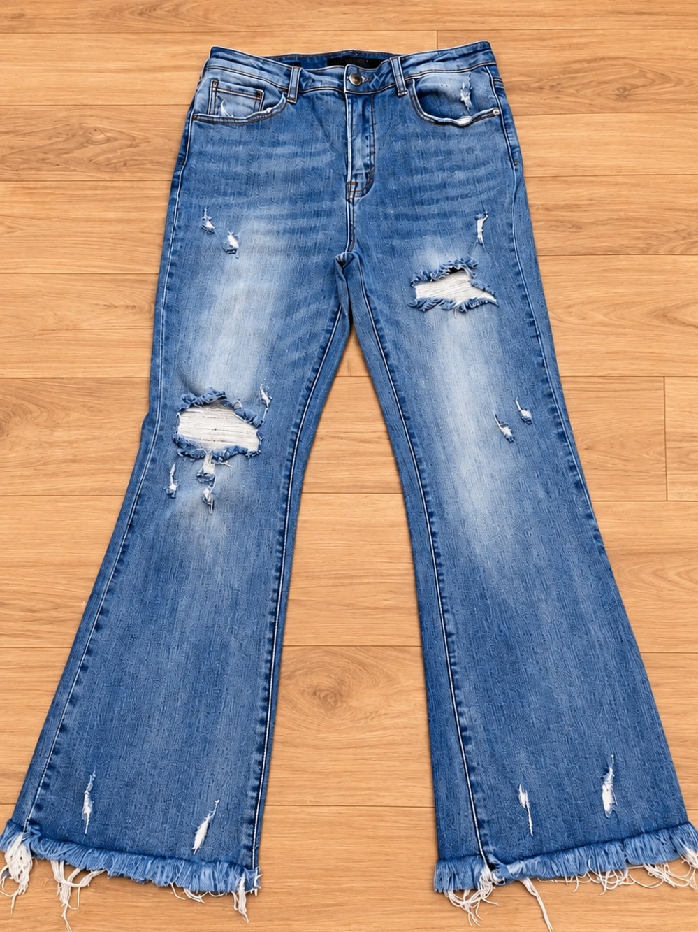 RISEN Size 31x29 High Rise Distressed Cropped Flare Stretch Denim Jeans